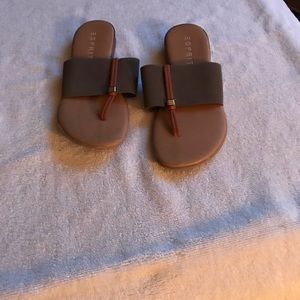 Women’s size 7.5 esprit sandals light wear